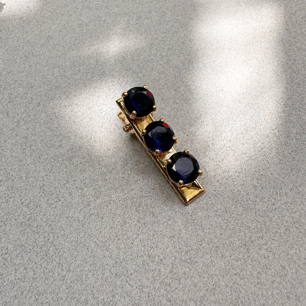 Mahika Clip