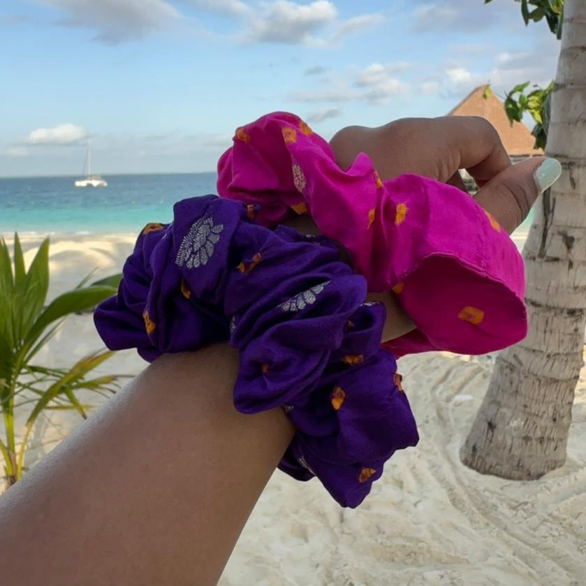Beena Scrunchie