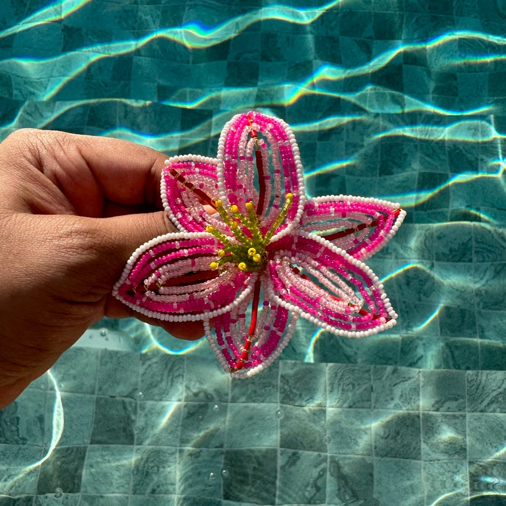 Lily Clip